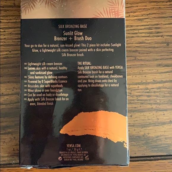 Yensa silk bronzing base - Picture 2 of 4